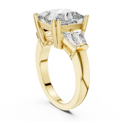 18K Gold Princess Diamond Cluster Ring – 4.37 ct (LR-0046)